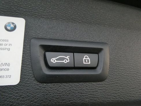 Used 2018 BMW X1 xDrive28i image 18