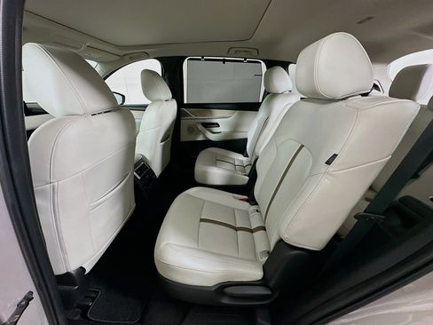 Used 2024 MAZDA CX-90 Plug-In Hybrid w/ Premium Plus image 29