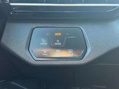 Used 2021 Volkswagen ID.4 Pro S image 31