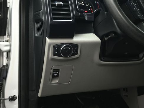 Used 2018 Ford F150 XL w/ Equipment Group 101A Mid RWD image 9