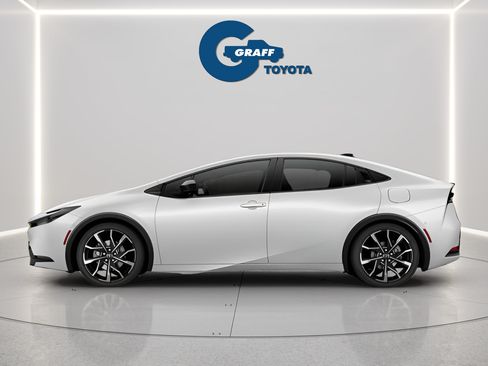 New 2026 Toyota Prius Plug-In Hybrid w/ Limited Premium Package FWD image 16