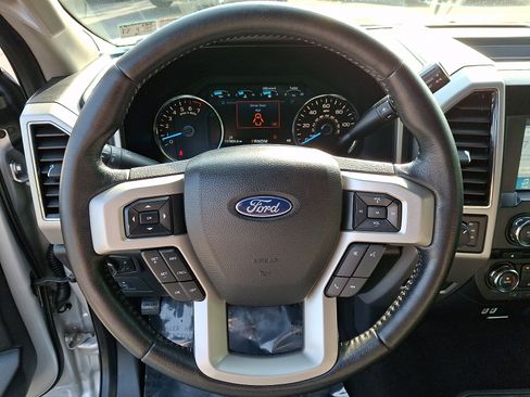 Used 2017 Ford F150 Lariat AWD/4WD image 18