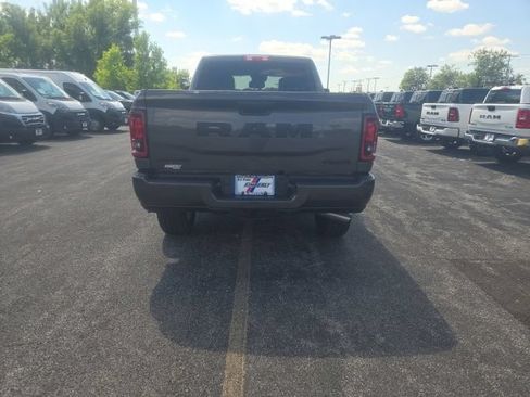 Used 2026 RAM 2500 Big Horn AWD/4WD image 10