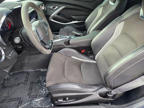 Used 2022 Chevrolet Camaro SS image 10