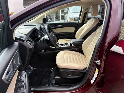 Used 2024 Ford Edge SEL w/ Convenience Package AWD/4WD image 10