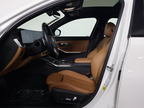 Used 2023 BMW 330i Sedan w/ Driving Assistance Package image 10