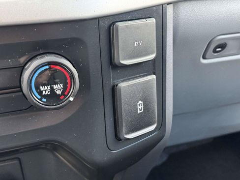 Used 2022 Ford F150 XLT AWD/4WD image 12
