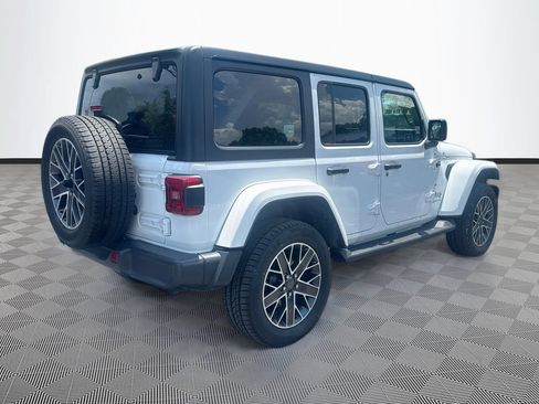 Certified 2023 Jeep Wrangler Unlimited Sahara AWD/4WD image 6