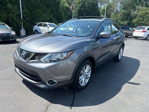 Used 2019 Nissan Rogue Sport SV w/ All-Weather Package AWD/4WD image 7
