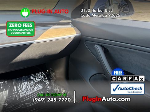 Used 2018 Tesla Model 3 Long Range RWD image 17
