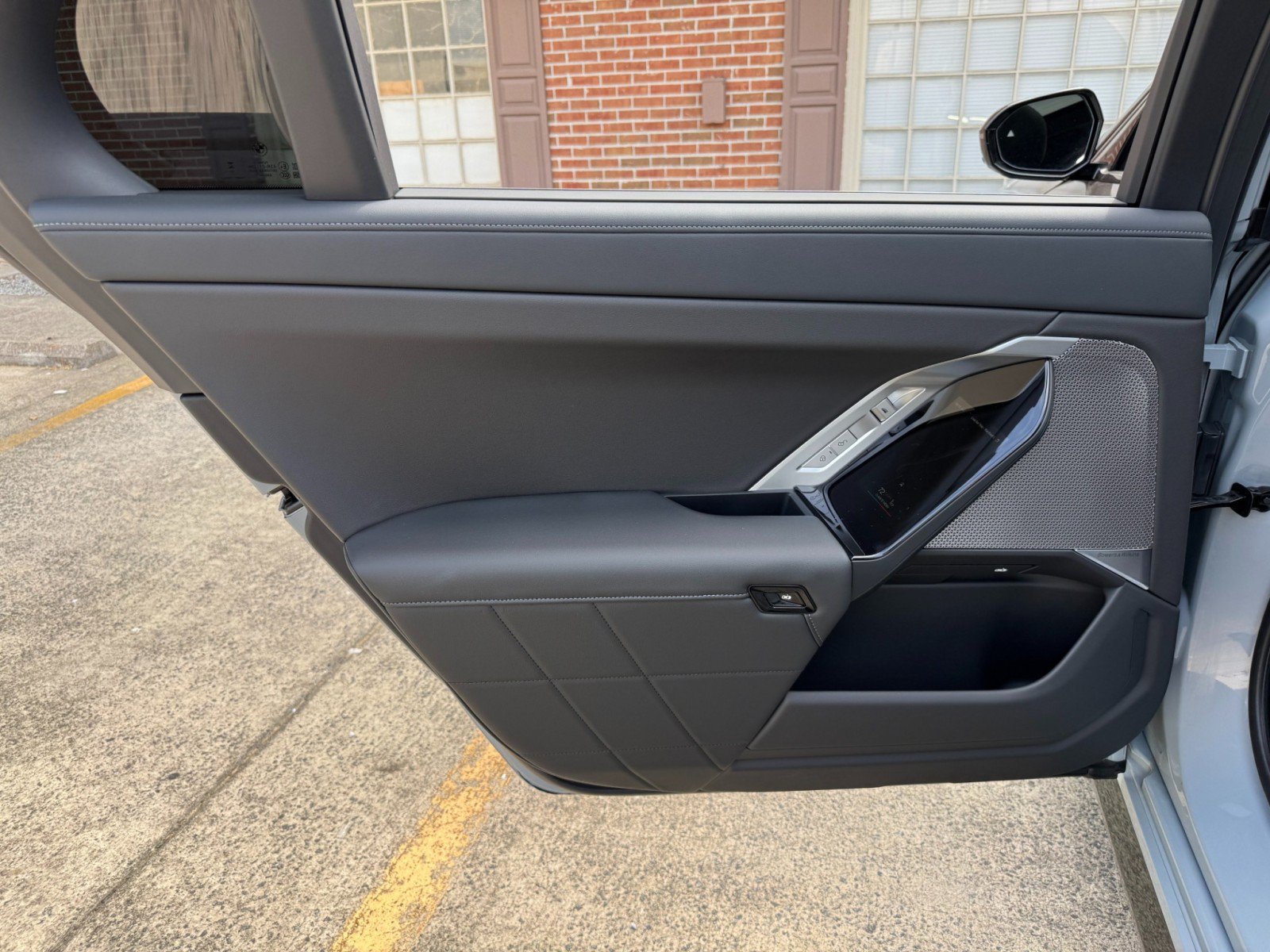 Used 2025 BMW 740i RWD image 54