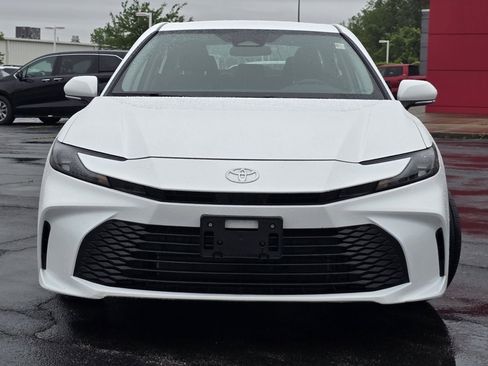 Certified 2025 Toyota Camry LE FWD image 10