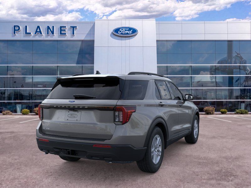 New 2026 Ford Explorer Active RWD image 10