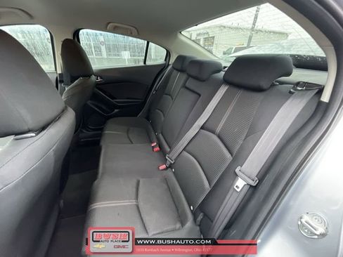 Used 2017 MAZDA MAZDA3 Sport w/ Preferred Equipment Package image 24