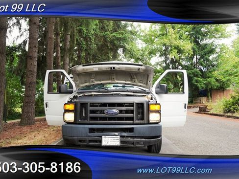 Used 2009 Ford E-250 and Econoline 250 Extended RWD image 30