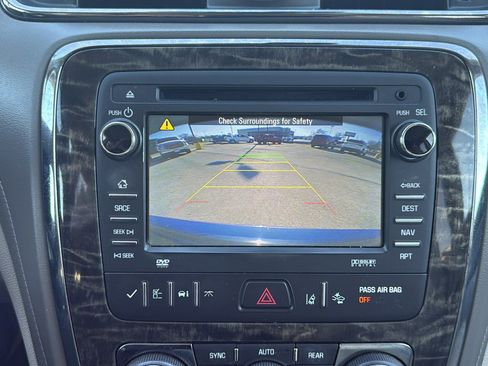 Used 2014 Buick Enclave Leather w/ Trailering Provision Package image 22