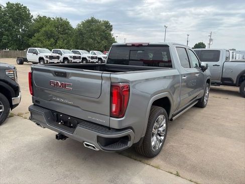 New 2026 GMC Sierra 1500 Denali w/ Denali Reserve Package AWD/4WD image 6