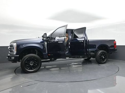 Used 2024 Ford F250 Platinum AWD/4WD image 69