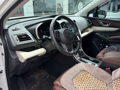 Used 2020 Subaru Ascent Touring w/ Popular Package #3 image 2