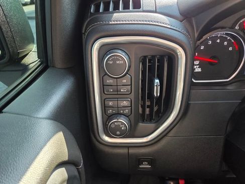 Used 2021 Chevrolet Silverado 1500 RST w/ Redline Edition AWD/4WD image 18