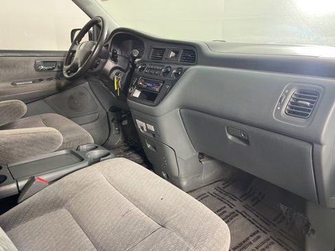 Used 2004 Honda Odyssey LX image 30