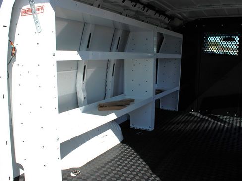 Used 2024 GMC Savana 2500 w/ Driver Convenience Package image 15