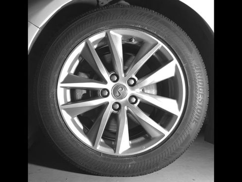 Used 2015 INFINITI Q50 Premium w/ All Weather Package RWD image 10