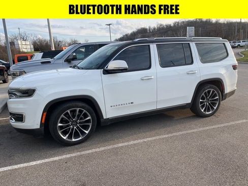 Used 2022 Jeep Wagoneer Series III w/ Premium Group I image 3