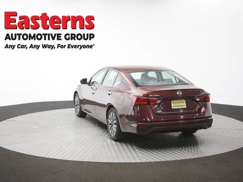 Used 2024 Nissan Altima 2.5 SV FWD image 64