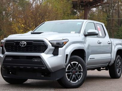 New 2025 Toyota Tacoma TRD Sport