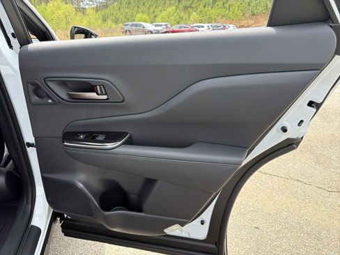 Used 2026 Toyota Crown Signia image 16