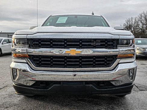 Used 2018 Chevrolet Silverado 1500 LT w/ All Star Edition image 2