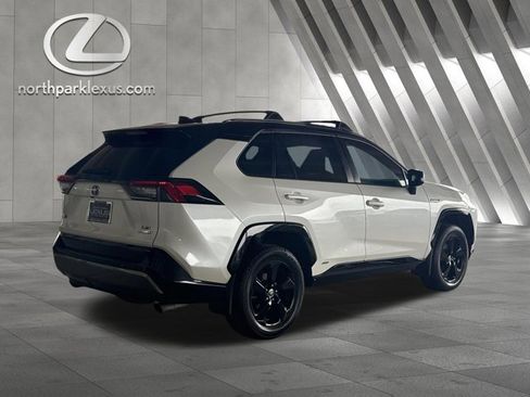 Used 2021 Toyota RAV4 XSE image 6