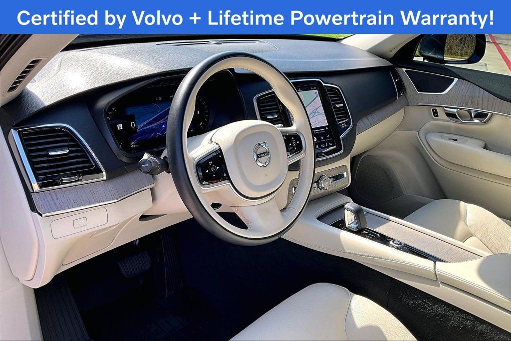 Used 2025 Volvo XC90 B6 Plus w/ Protection Package AWD/4WD image 17
