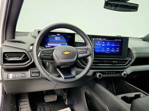 Used 2024 Chevrolet Silverado EV W/T AWD/4WD image 12