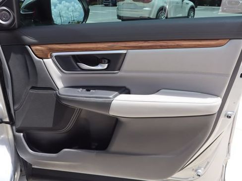 Used 2021 Honda CR-V Touring image 29