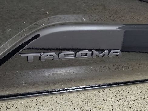 Used 2025 Toyota Tacoma TRD Sport RWD image 8