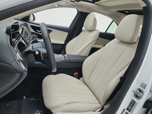 Certified 2024 Mercedes-Benz E 450 4MATIC Sedan image 10
