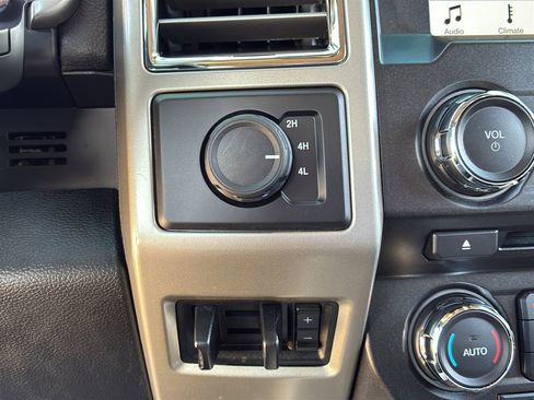 Used 2017 Ford F350 Lariat w/ Lariat Value Package image 25