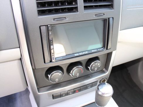 Used 2008 Jeep Liberty Sport w/ Popular Equipment Group AWD/4WD image 15