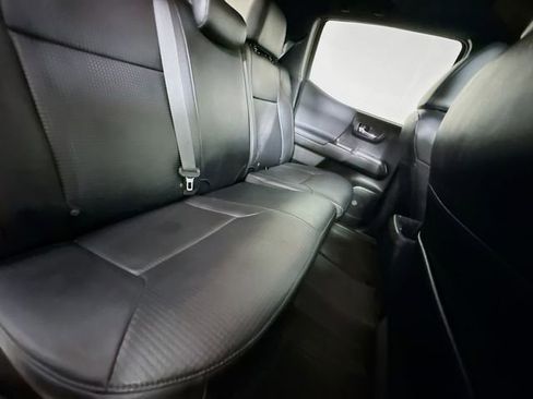 Used 2019 Toyota Tacoma TRD Pro AWD/4WD image 29