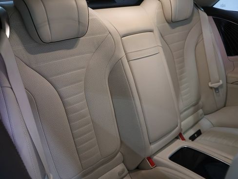Used 2017 Mercedes-Benz S 550 Cabriolet image 11