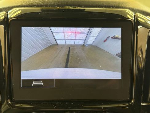 Used 2021 Chevrolet Traverse LT FWD image 41