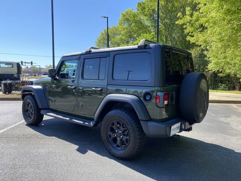 Used 2020 Jeep Wrangler Unlimited Sport image 7