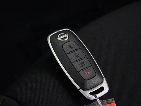 Certified 2024 Nissan Sentra SV FWD image 28