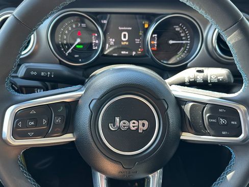 Certified 2023 Jeep Wrangler Unlimited Rubicon 4xe image 22