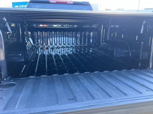 Used 2023 Chevrolet Silverado 1500 RST AWD/4WD image 8