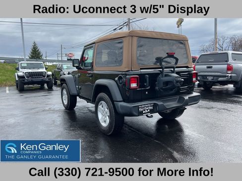 Used 2019 Jeep Wrangler Sport AWD/4WD image 13