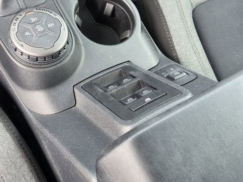 Used 2022 Ford Bronco 4-Door AWD/4WD image 21