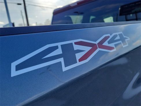 Used 2021 Chevrolet Silverado 1500 LT image 8